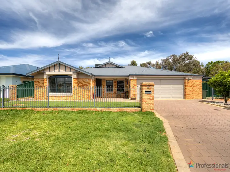 18 Warda Crescent, Forrestfield WA 6058