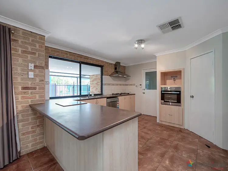 Seventh view of Homely house listing, 18 Warda Crescent, Forrestfield WA 6058