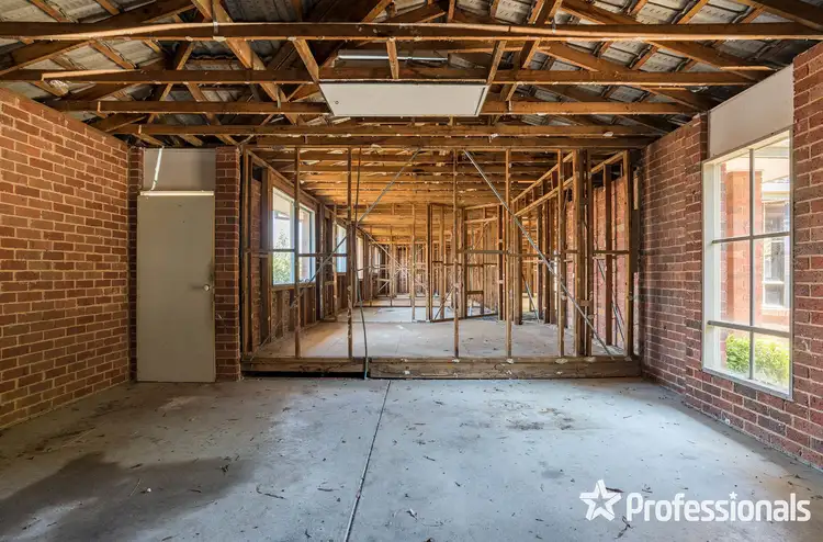 Third view of Homely house listing, 6 Brack Court, Mooroolbark VIC 3138