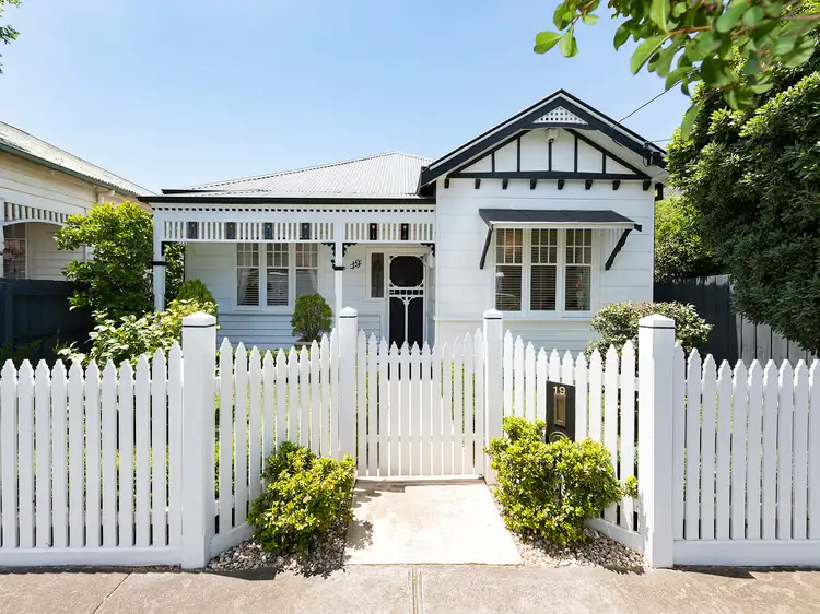 19 Chirnside Street, Kingsville VIC 3012