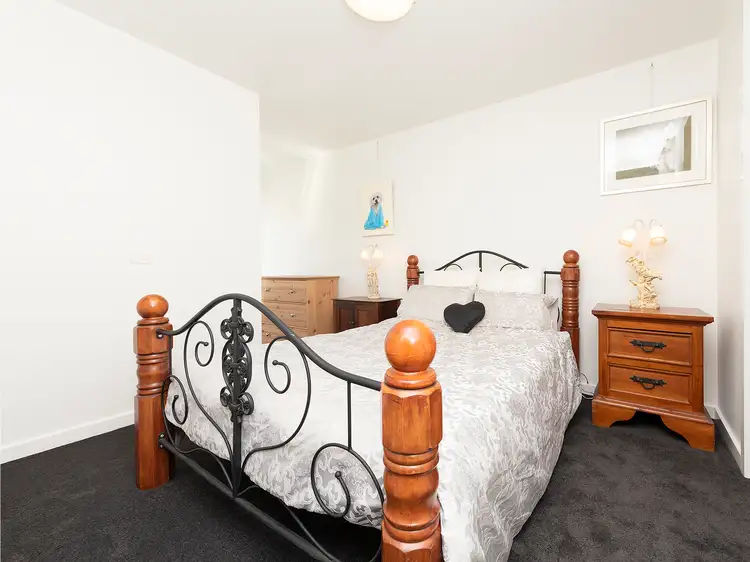 Fifth view of Homely apartment listing, 33/8 Crefden Street, Maidstone VIC 3012