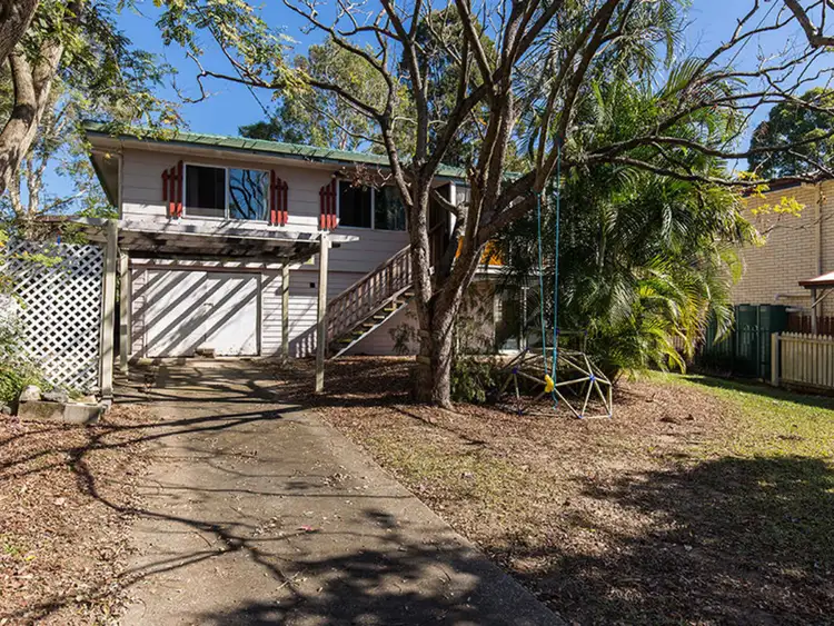 10 Narwin Grove, Ferny Hills QLD 4055