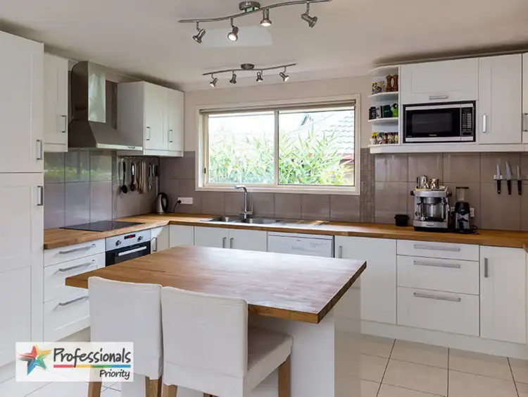 Fifth view of Homely house listing, 2/24 Glengarry Road, Keperra QLD 4054