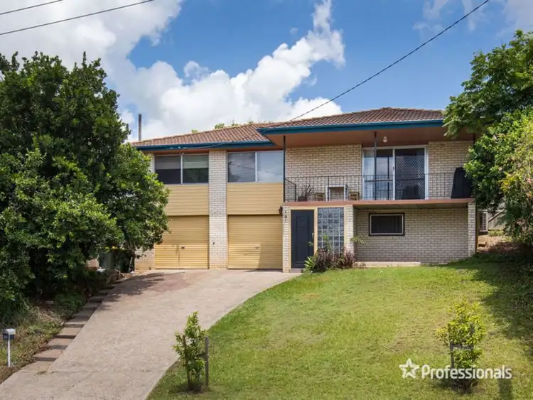 30 Gordon Road, Ferny Hills QLD 4055