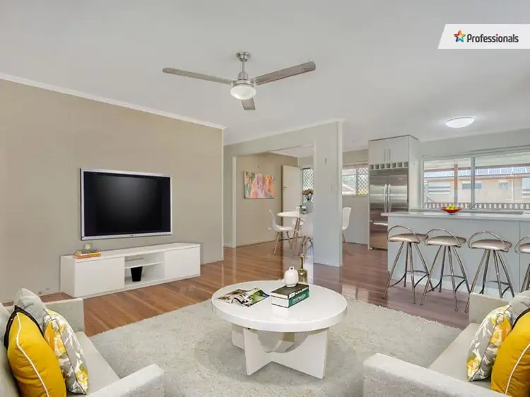 Second view of Homely house listing, 7 Kolora Crescent, Ferny Hills QLD 4055