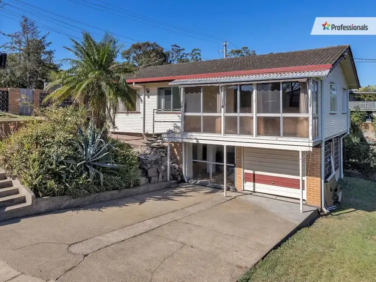 1 Gordon Road, Ferny Hills QLD 4055