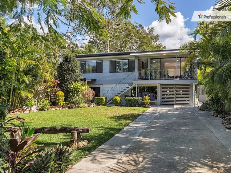 4 Bunora Avenue, Ferny Hills QLD 4055