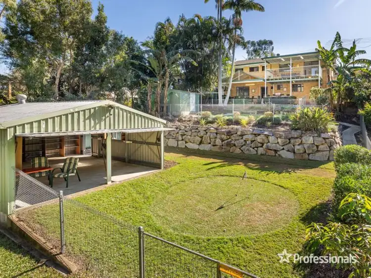 75 Olearia Street West, Everton Hills QLD 4053