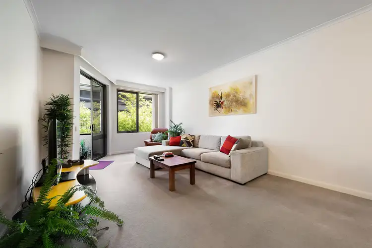 4/73 Queens Road, Melbourne VIC 3004