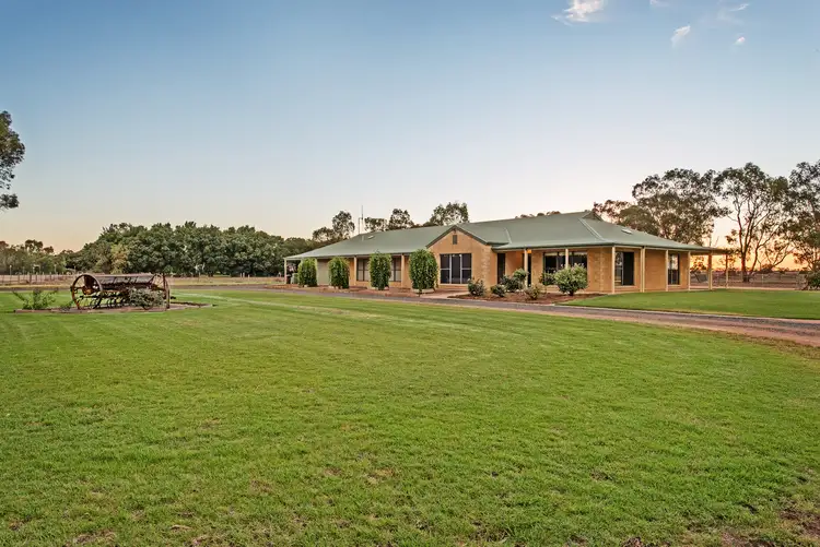 Fifth view of Homely house listing, 110 Yana Street, Swan Hill VIC 3585