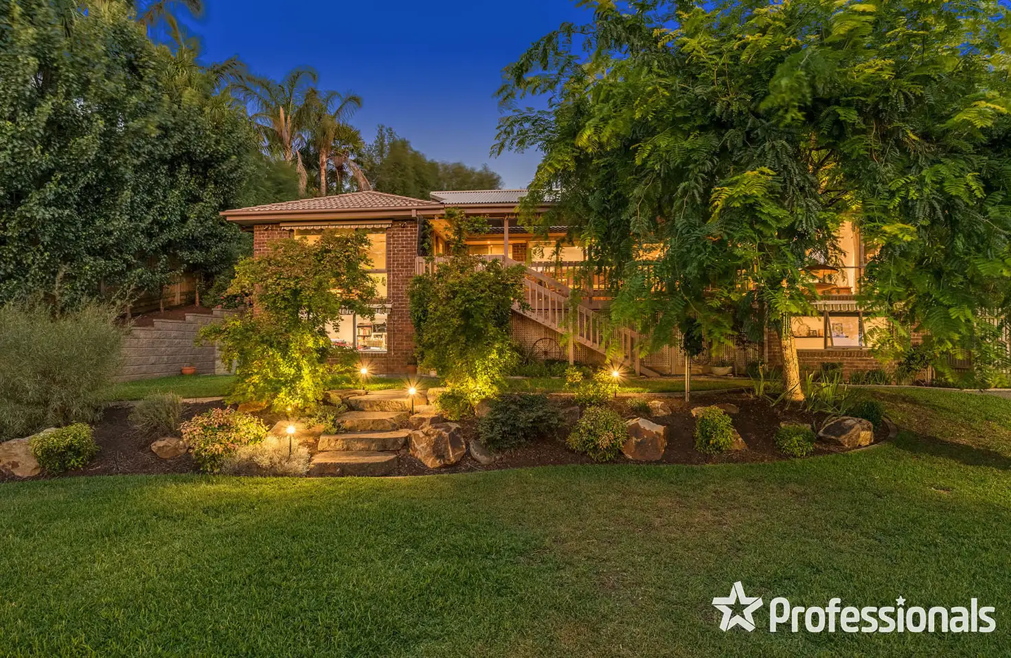 Main view of Homely house listing, 189 Hayrick Lane, Mooroolbark VIC 3138
