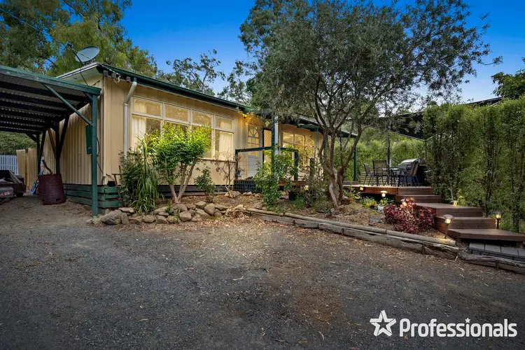 466 Sheffield Road, Montrose VIC 3765