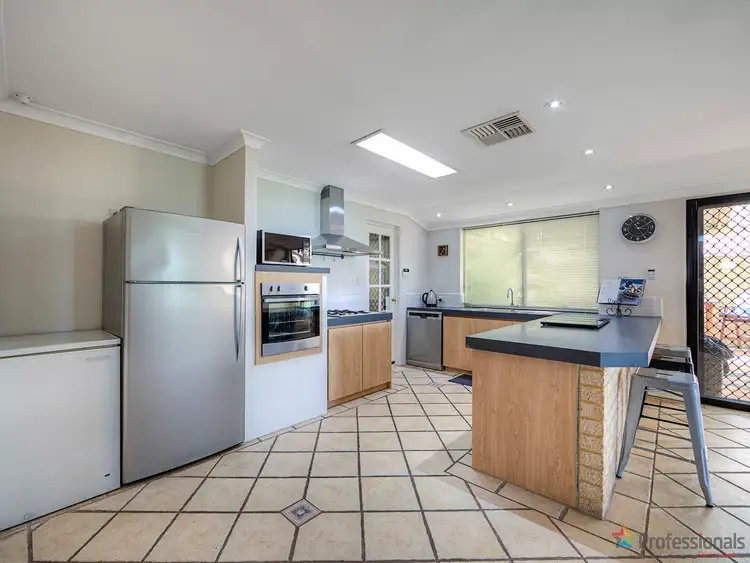 Seventh view of Homely house listing, 3 Tuscany Place, Caversham WA 6055