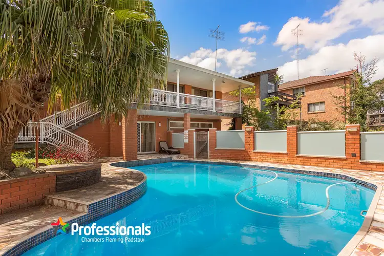 4 Valley Road, Padstow Heights NSW 2211