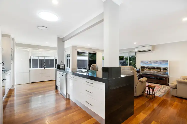 3 Pinnacle Court, Robina QLD 4226