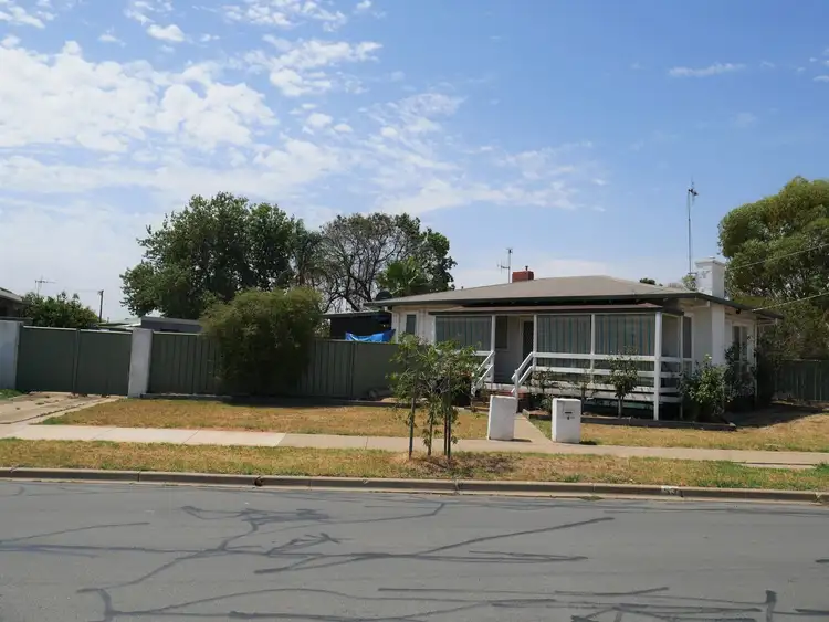 53 Malcolm Crescent, Shepparton VIC 3630