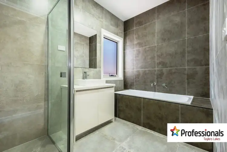 Fifth view of Homely house listing, 43 Legrange Crescent, Fraser Rise VIC 3336