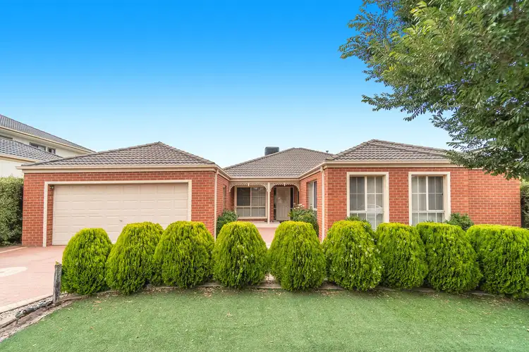 18 Golf View Drive, Craigieburn VIC 3064