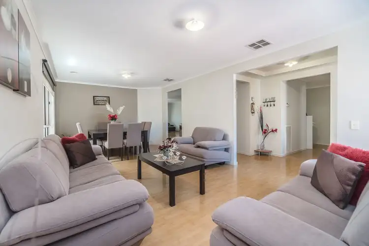 Fifth view of Homely house listing, 18 Golf View Drive, Craigieburn VIC 3064