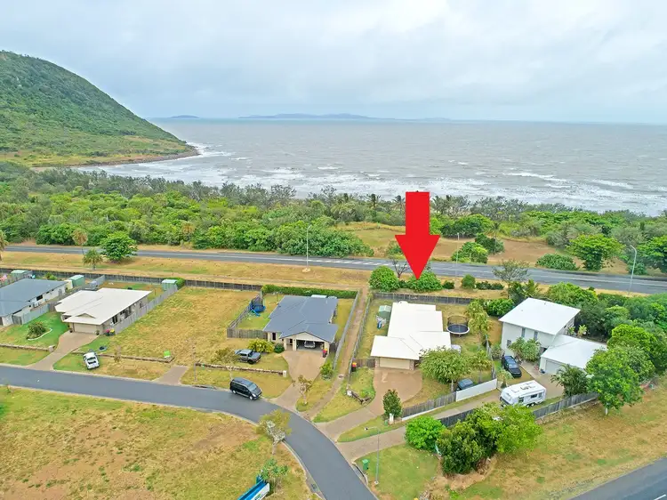 Fifth view of Homely house listing, 4 Coast Court, Mulambin QLD 4703