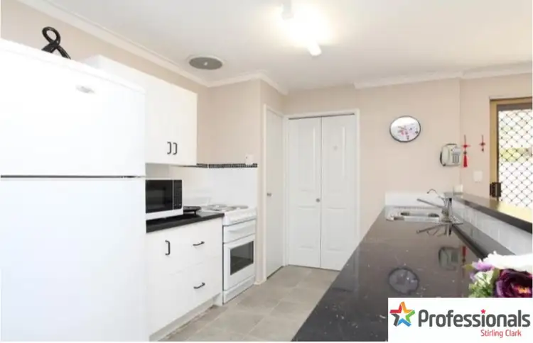 21 Kookaburra Crescent, High Wycombe WA 6057