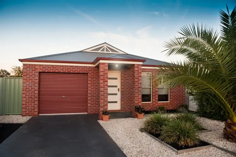 180 Myrtle Road, Epsom VIC 3551