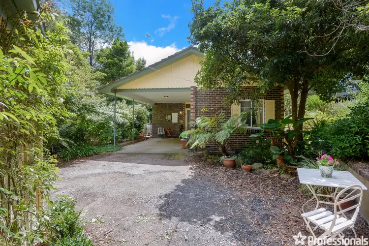 5 Boronia Road, Warburton VIC 3799