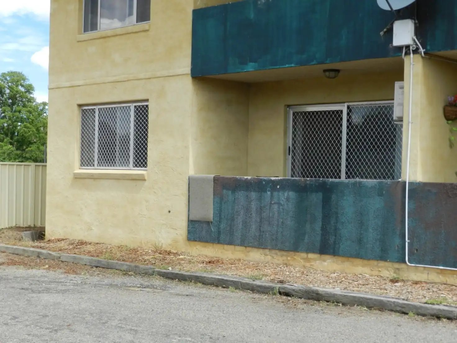 Main view of Homely unit listing, 4/10 Albion Street, Goulburn NSW 2580