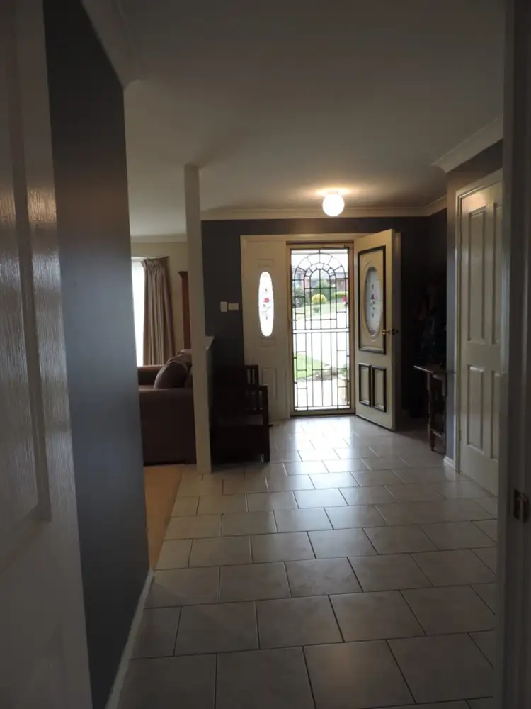 Fifth view of Homely house listing, 7 Samuel Place, Goulburn NSW 2580