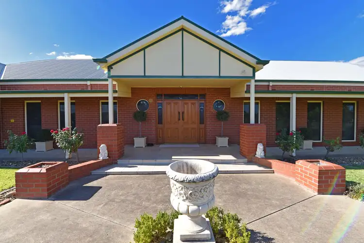 Fifth view of Homely house listing, 2 Jaguar Place, Shepparton VIC 3630