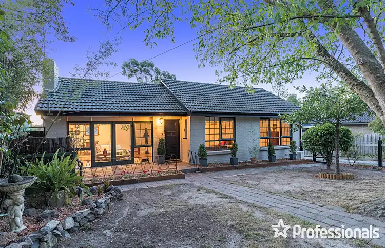 Main view of Homely house listing, 5 Evon Avenue, Ringwood East VIC 3135
