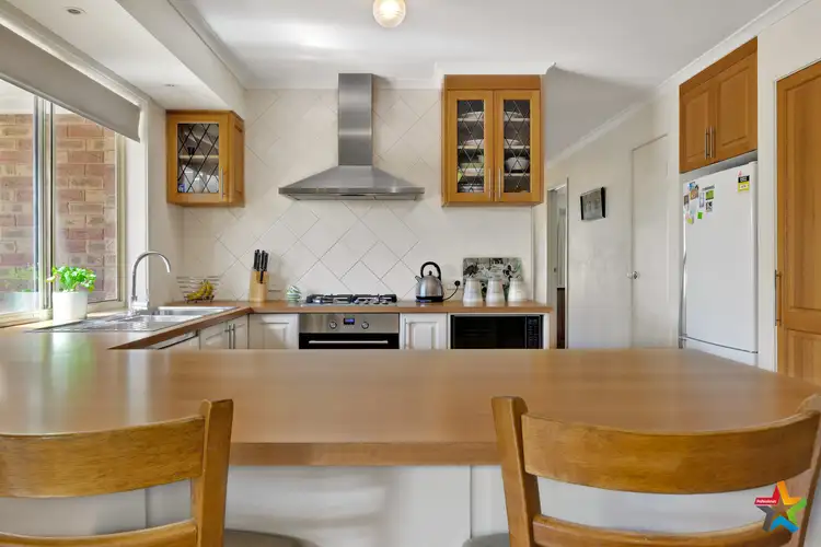 Fourth view of Homely house listing, 8 Mashie Way, Wodonga VIC 3690