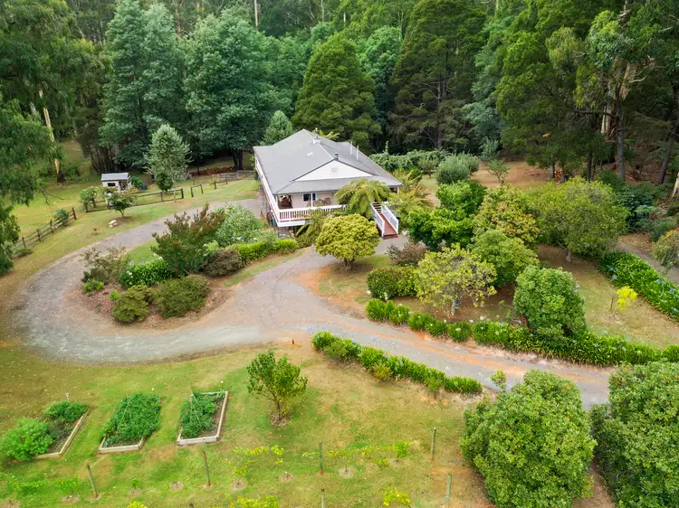 5 Peppermint Lane, Big Pats Creek VIC 3799