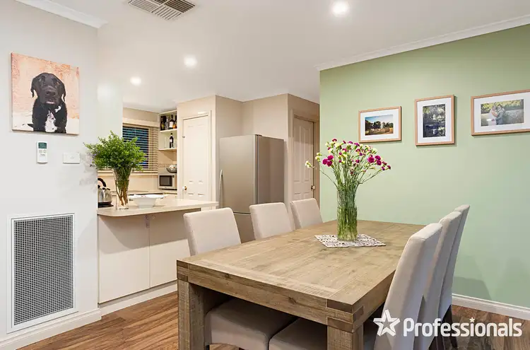 Sixth view of Homely house listing, 2 Coral Close, Lilydale VIC 3140
