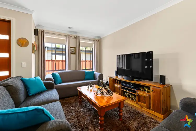 Second view of Homely unit listing, 2/119 Phillips Street, Wodonga VIC 3690