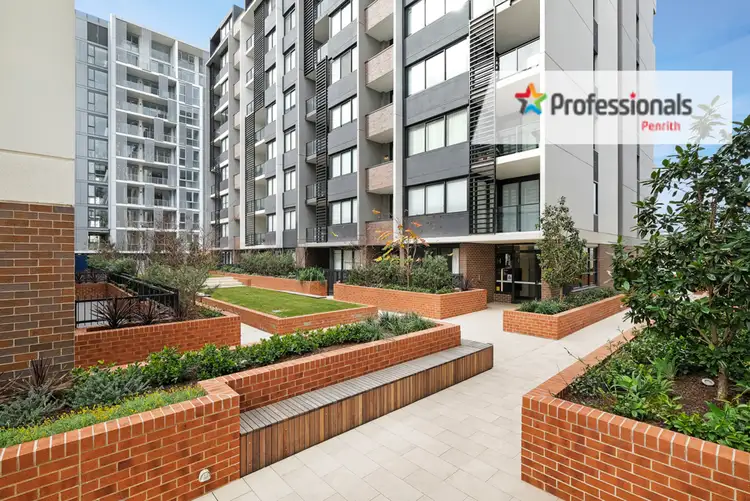 705/81B Lord Sheffield Circuit, Penrith NSW 2750