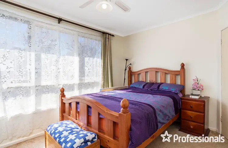 Fifth view of Homely house listing, 8 Wordsworth Street, Mooroolbark VIC 3138