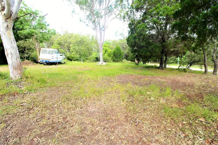 26 Attunga Street, Macleay Island QLD 4184