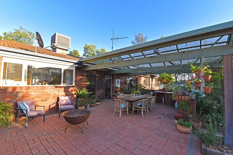 Sixth view of Homely house listing, 10 Furphy Avenue, Kialla VIC 3631
