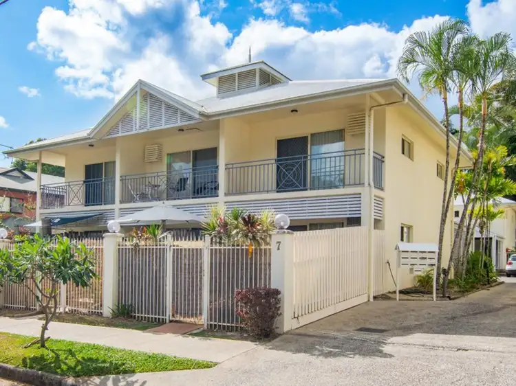 7/7-9 Le Grande Street, Freshwater QLD 4870