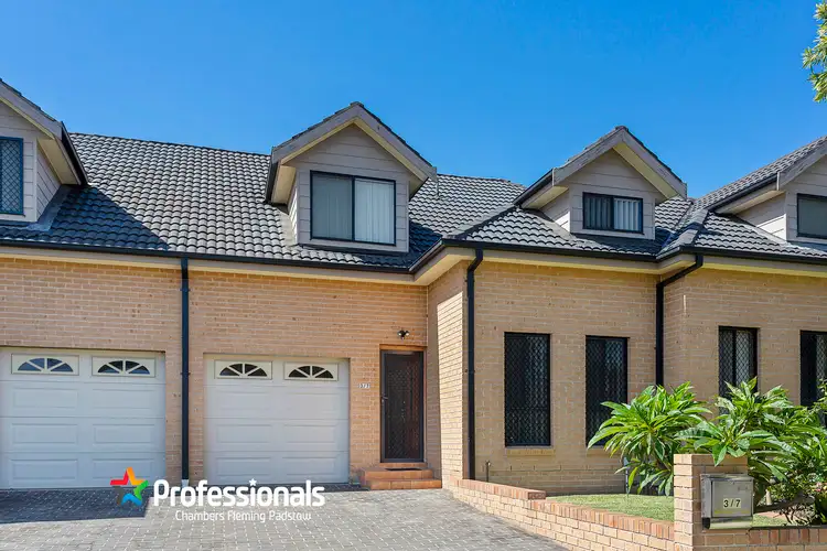 Main view of Homely townhouse listing, 3/7 Heindrich Avenue, Padstow NSW 2211