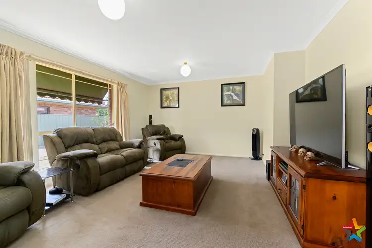 Second view of Homely unit listing, 1/252 Beechworth Road, Wodonga VIC 3690