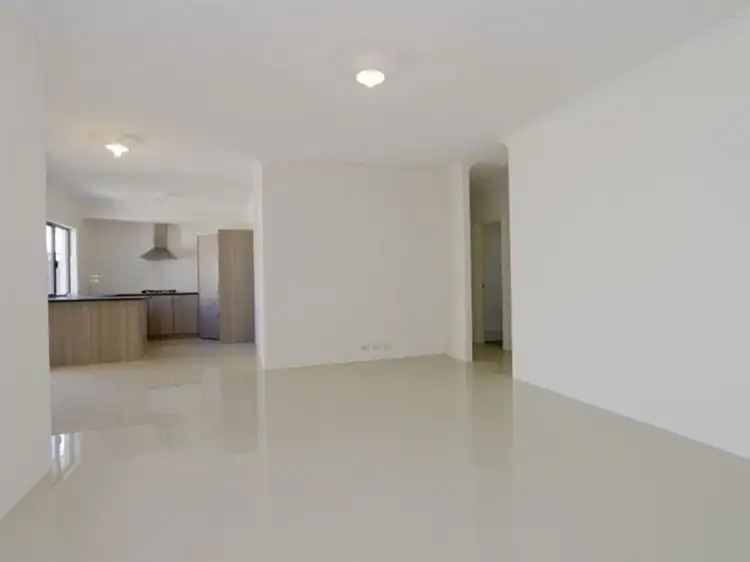 Sixth view of Homely villa listing, 2/20 Mason Street, Cannington WA 6107