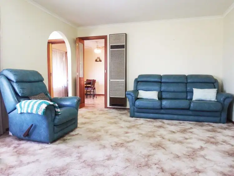 Fifth view of Homely house listing, 4 Tumut Court, Shepparton VIC 3630