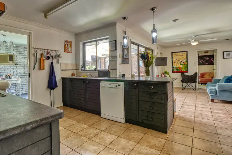 Seventh view of Homely house listing, 2 Evans Court, Shepparton VIC 3630