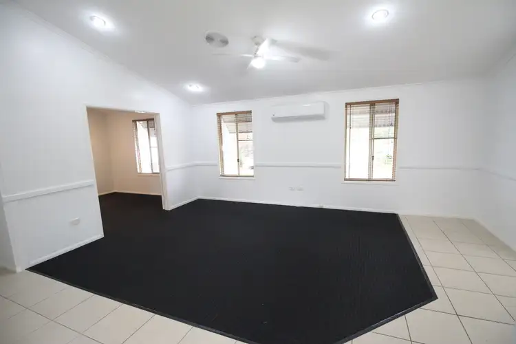 78 Hastings Terrace, Macleay Island QLD 4184