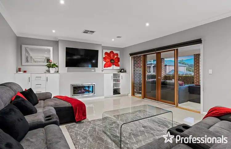Sixth view of Homely house listing, 6 Classic Drive, Mooroolbark VIC 3138