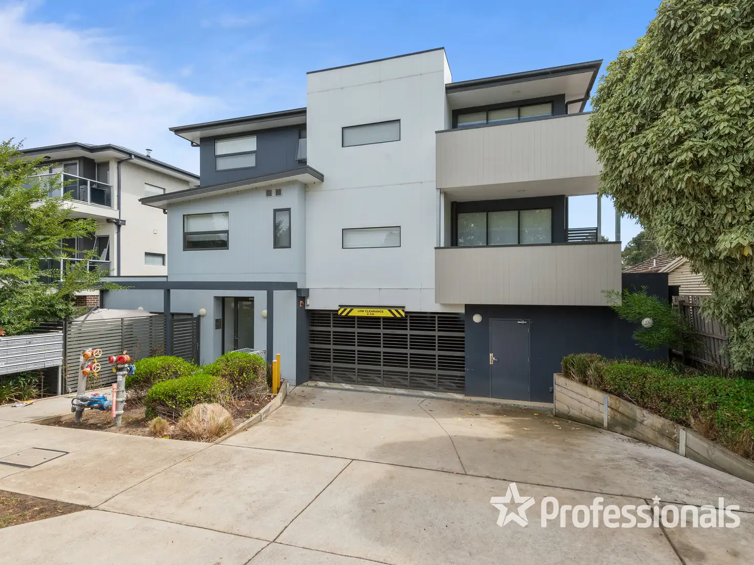 Main view of Homely apartment listing, 204/10 Alfrick Road, Croydon VIC 3136