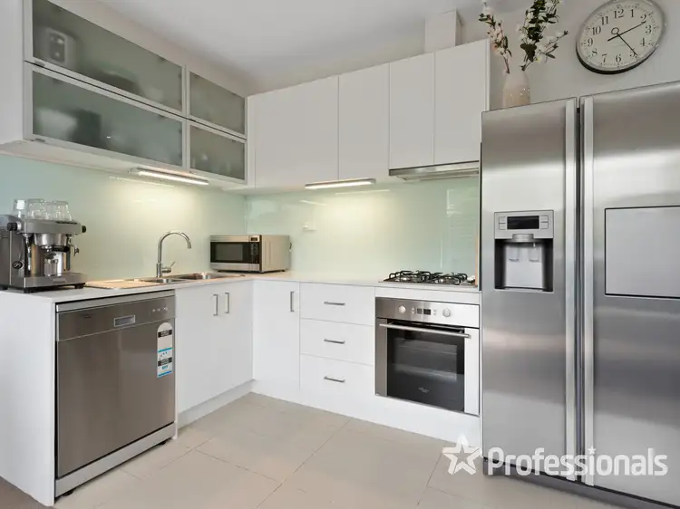 Third view of Homely apartment listing, 204/10 Alfrick Road, Croydon VIC 3136