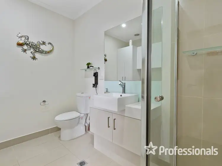 Sixth view of Homely apartment listing, 204/10 Alfrick Road, Croydon VIC 3136